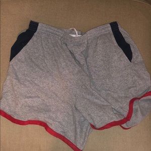 Chubbies large 80s athletic shorts
